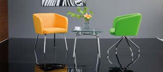 Cocktailsessel und -sofa